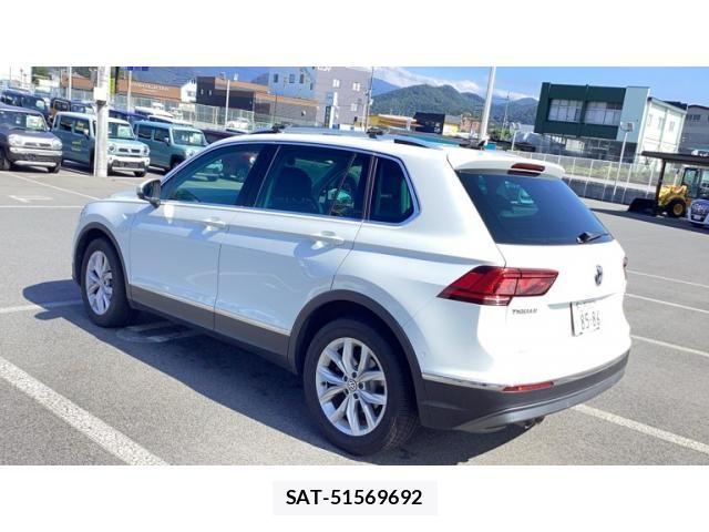 VolksWagen TIGUAN 2019-03 8338525-1