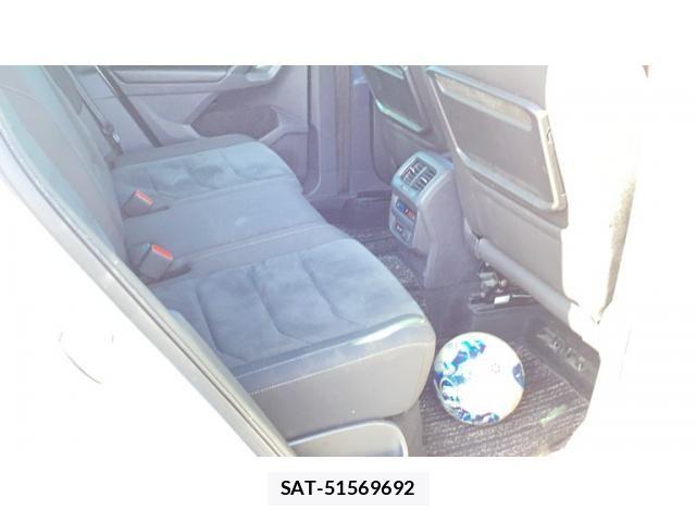 VolksWagen TIGUAN 2019-03 8338525-23