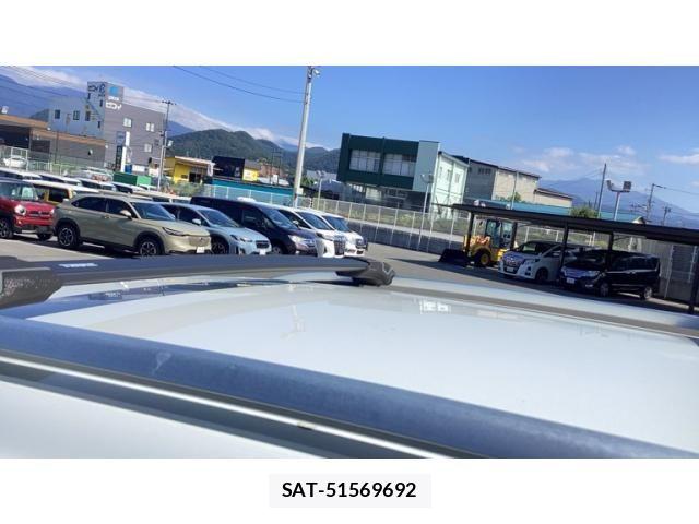 VolksWagen TIGUAN 2019-03 8338525-3