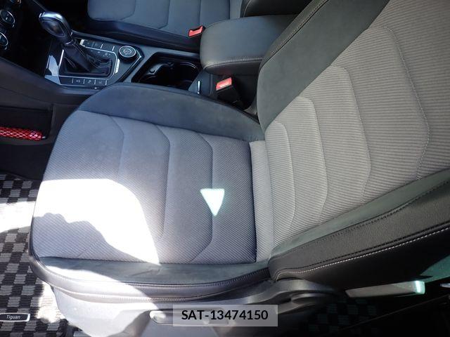 VolksWagen TIGUAN 2018-10 8355899-23