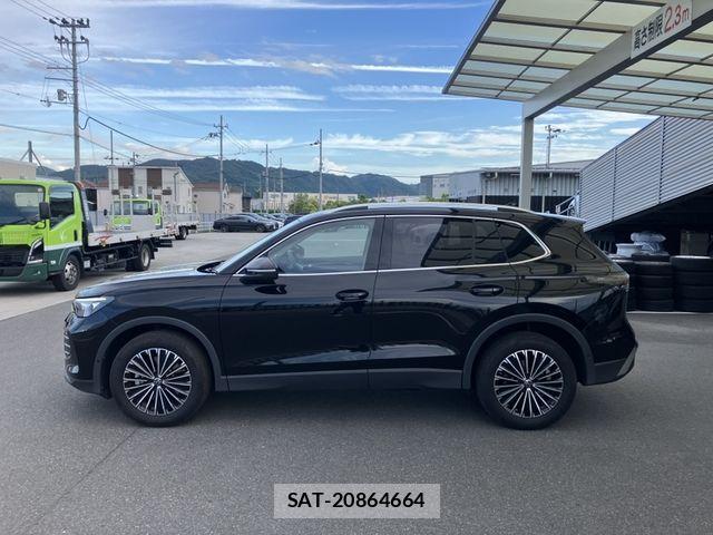 VolksWagen TIGUAN 2025-04 8369768-4