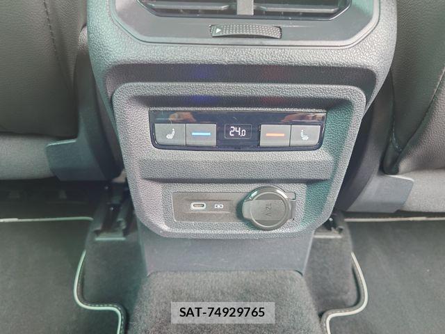 VolksWagen TIGUAN 2021-10 8369767-19