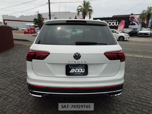 VolksWagen TIGUAN 2021-10 8369767-6