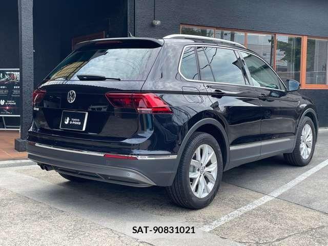 VolksWagen TIGUAN 2019-08 8369769-4