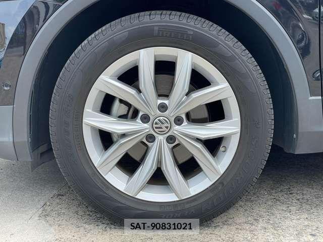 VolksWagen TIGUAN 2019-08 8369769-7
