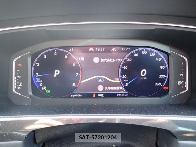 VolksWagen TIGUAN 2021-10 8415872-10