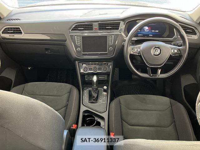 VolksWagen TIGUAN 2017-03 8528253-1