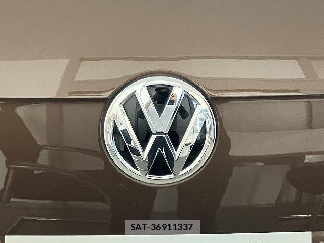 VolksWagen TIGUAN 2017-03 8528253-23