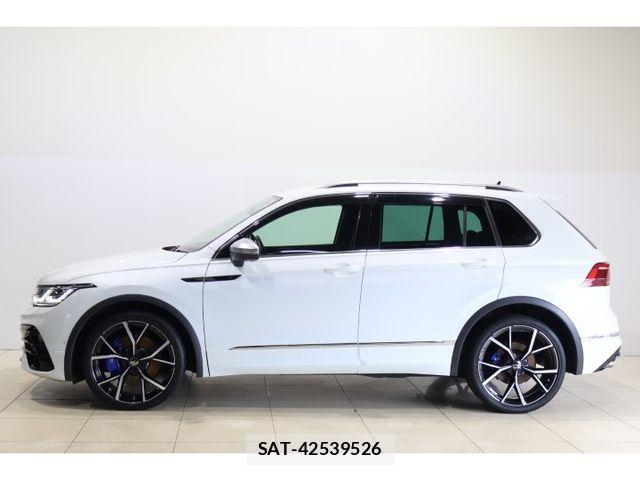 VolksWagen TIGUAN 2021-11 8528243-11