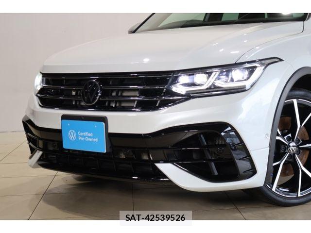 VolksWagen TIGUAN 2021-11 8528243-17