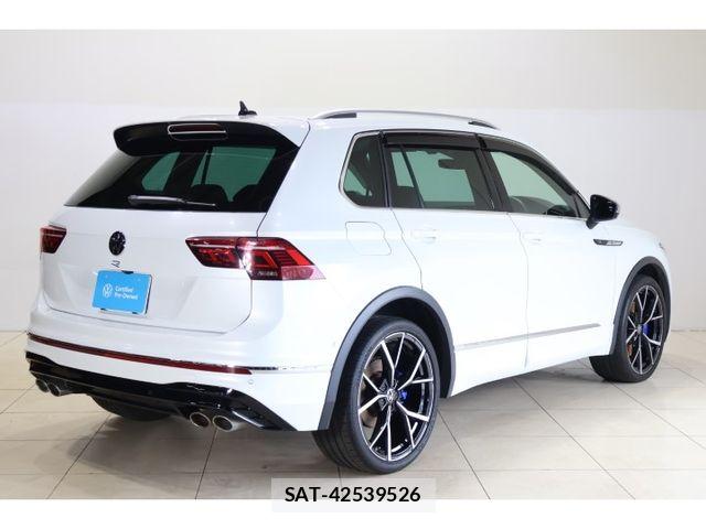 VolksWagen TIGUAN 2021-11 8528243-1