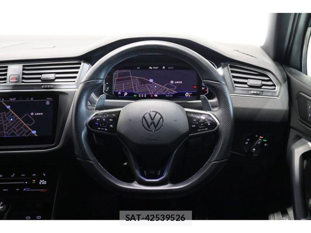 VolksWagen TIGUAN 2021-11 8528243-21