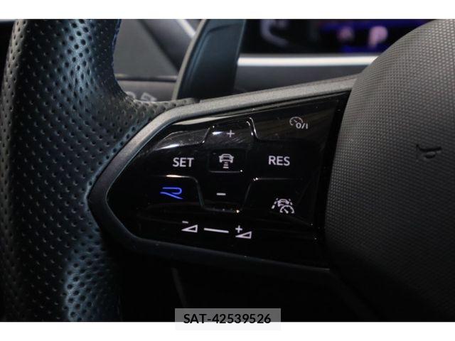VolksWagen TIGUAN 2021-11 8528243-22