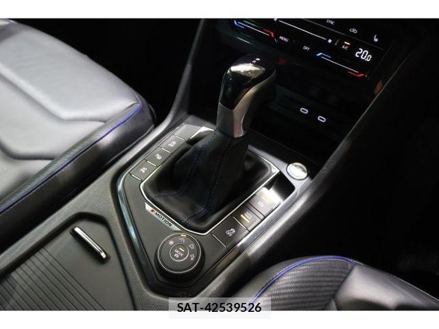 VolksWagen TIGUAN 2021-11 8528243-26