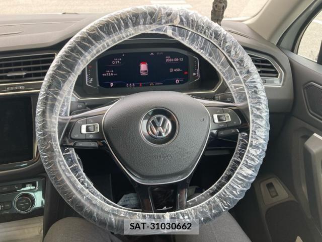 VolksWagen TIGUAN 2020-03 8564119-12