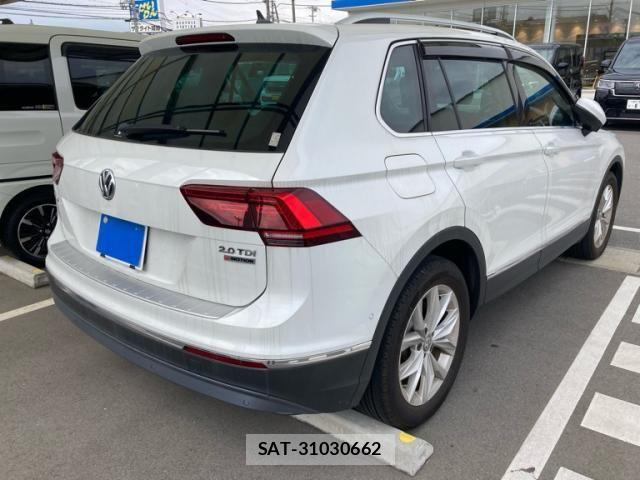 VolksWagen TIGUAN 2020-03 8564119-2