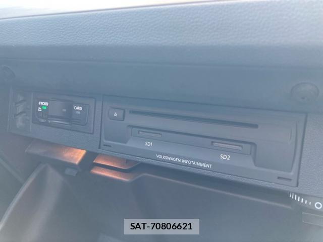VolksWagen TIGUAN 2018-07 8564118-14