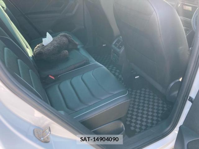 VolksWagen TIGUAN 2023-04 8564117-11