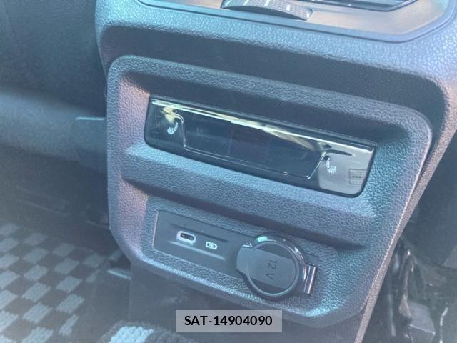 VolksWagen TIGUAN 2023-04 8564117-12