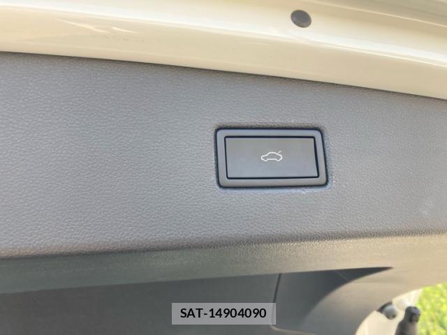 VolksWagen TIGUAN 2023-04 8564117-14