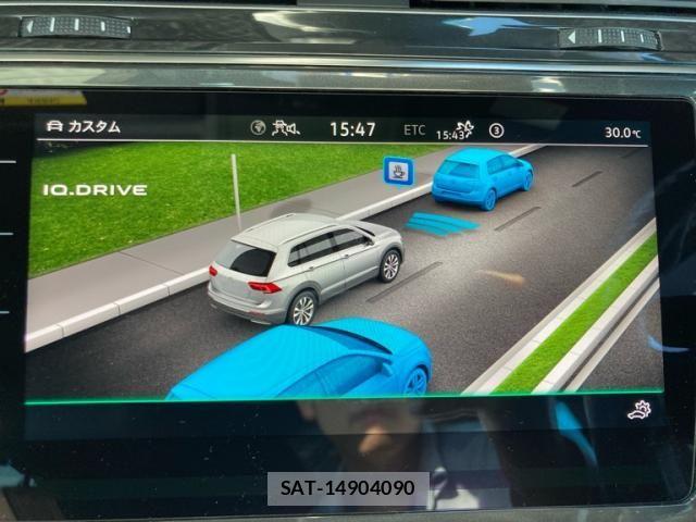 VolksWagen TIGUAN 2023-04 8564117-22