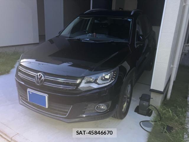 VolksWagen TIGUAN 2012-02 8564120-1