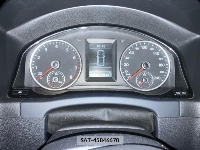 VolksWagen TIGUAN 2012-02 8564120-19