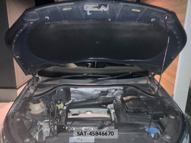 VolksWagen TIGUAN 2012-02 8564120-26