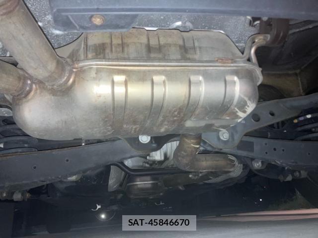 VolksWagen TIGUAN 2012-02 8564120-27