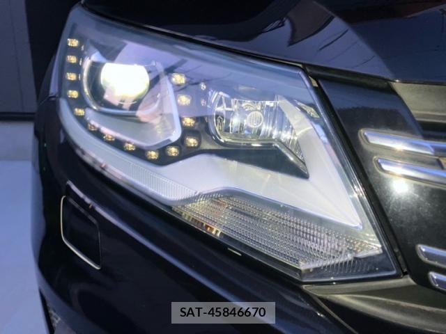 VolksWagen TIGUAN 2012-02 8564120-3