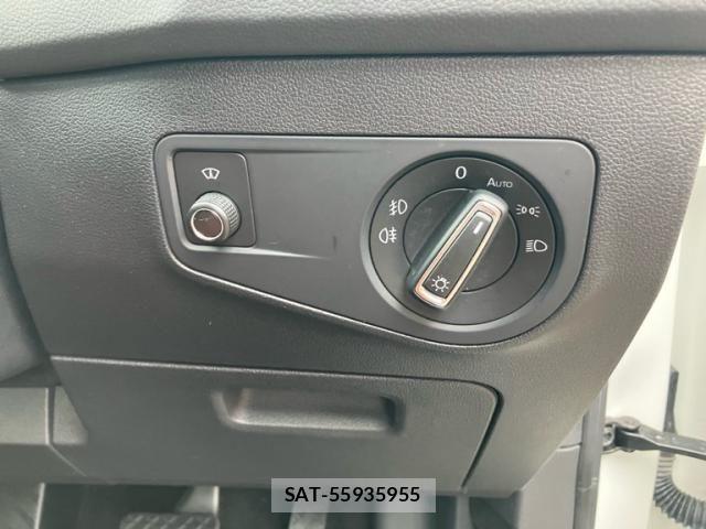 VolksWagen TIGUAN 2019-02 8662452-16