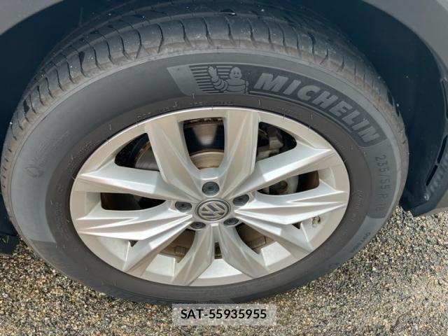 VolksWagen TIGUAN 2019-02 8662452-5