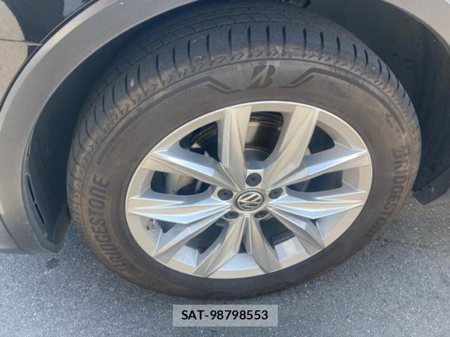 VolksWagen TIGUAN 2019-02 8667155-9