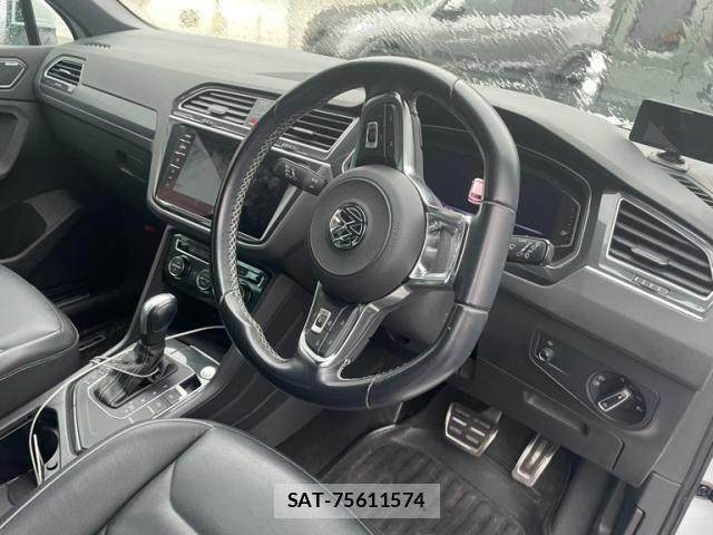 VolksWagen TIGUAN 2020-11 8746893-14