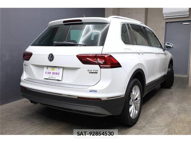VolksWagen TIGUAN 2020-08 8782643-9