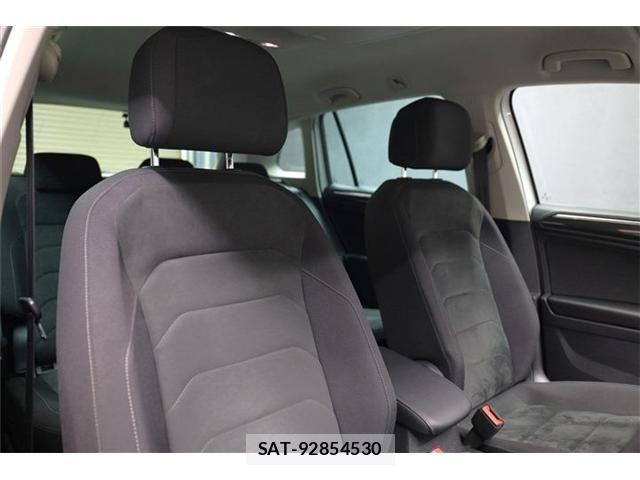 VolksWagen TIGUAN 2020-08 8782643-17