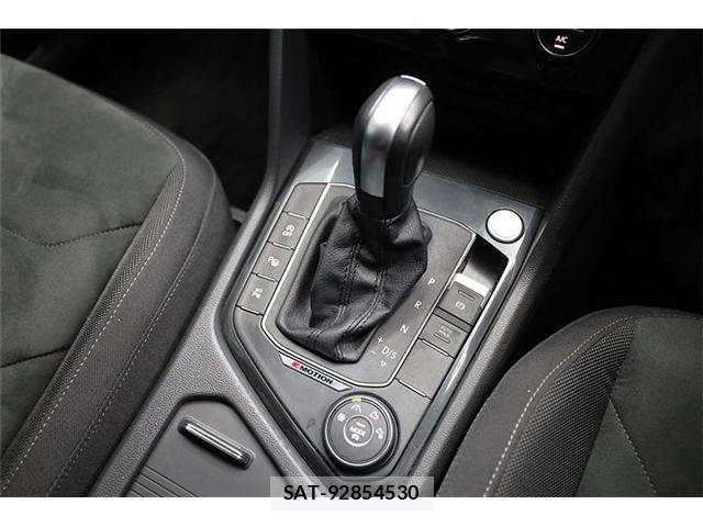 VolksWagen TIGUAN 2020-08 8782643-26