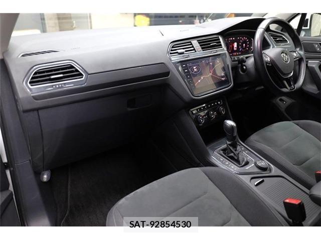 VolksWagen TIGUAN 2020-08 8782643-27