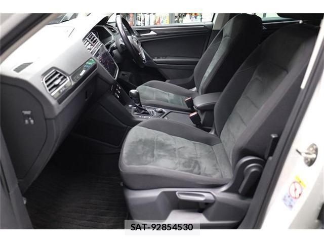 VolksWagen TIGUAN 2020-08 8782643-28