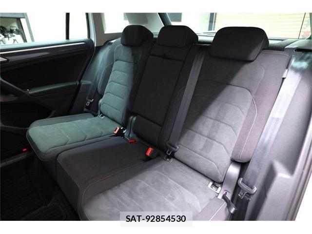 VolksWagen TIGUAN 2020-08 8782643-29