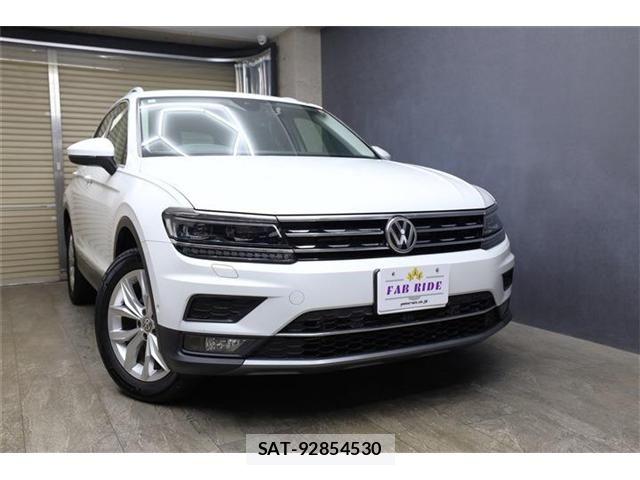 VolksWagen TIGUAN 2020-08 8782643-3