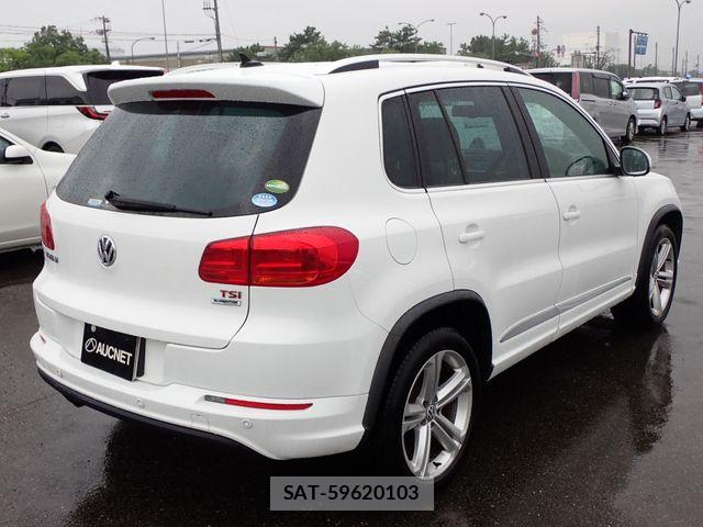 VolksWagen TIGUAN 2016-03 8782640-10