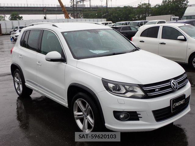 VolksWagen TIGUAN 2016-03 8782640-3