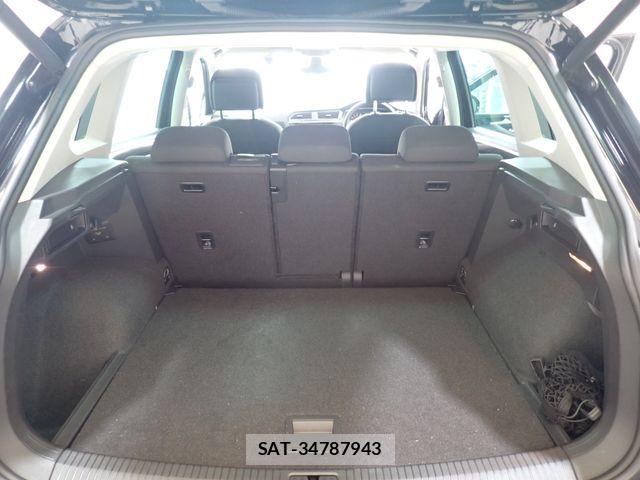 VolksWagen TIGUAN 2021-09 8797942-26