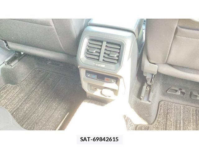 VolksWagen TIGUAN 2019-09 8832539-17
