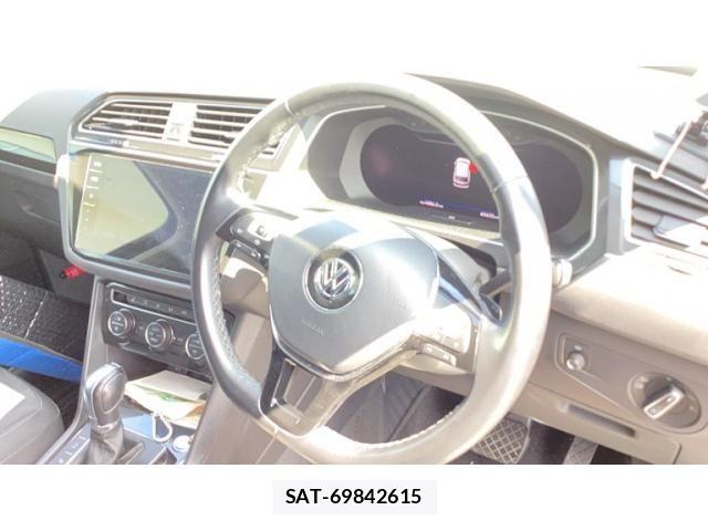 VolksWagen TIGUAN 2019-09 8832539-22