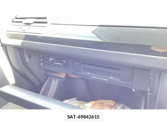 VolksWagen TIGUAN 2019-09 8832539-26