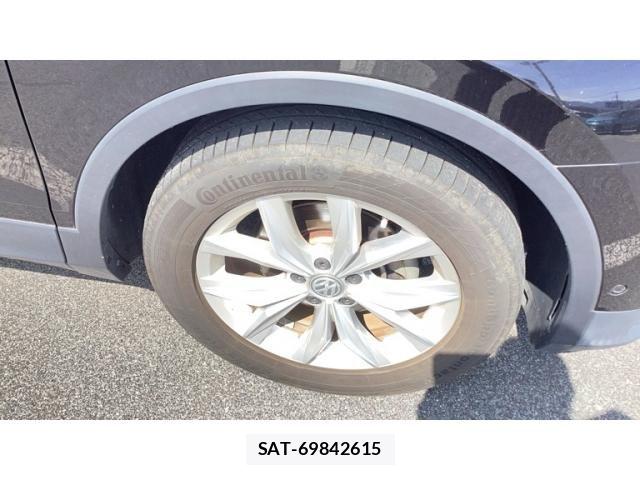 VolksWagen TIGUAN 2019-09 8832539-4