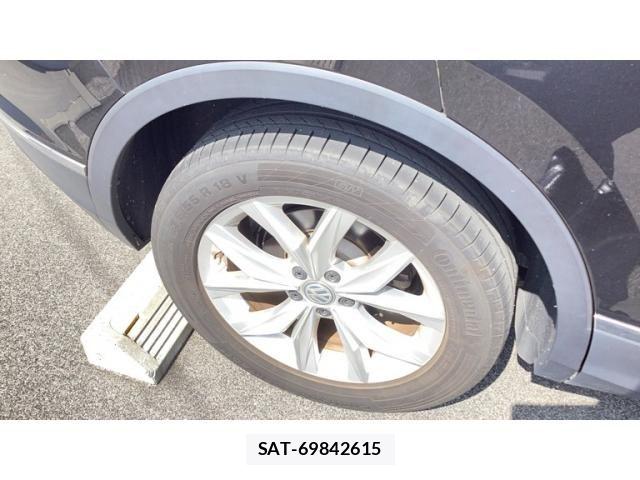 VolksWagen TIGUAN 2019-09 8832539-5