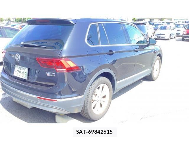 VolksWagen TIGUAN 2019-09 8832539-6